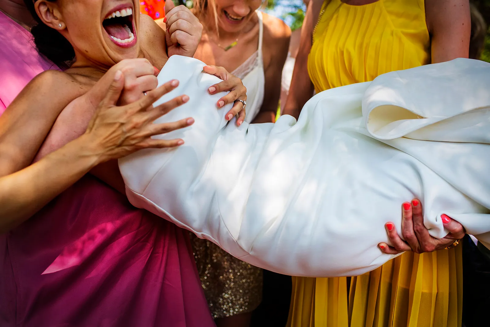 Andrea & Bart | Village Castigno |France destination wedding