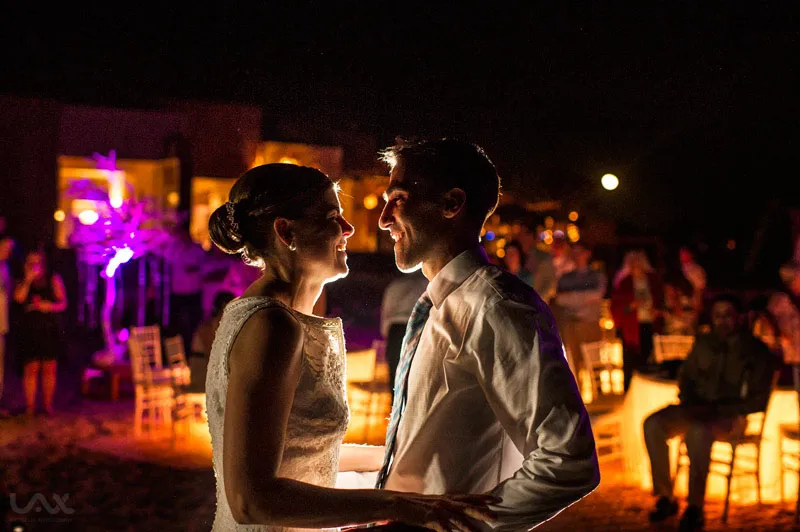 Ann + Moe . Bonifacio´s San Carlos, Mexico. Wedding day