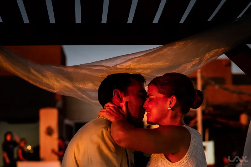 Ann + Moe . Bonifacio´s San Carlos, Mexico. Wedding day