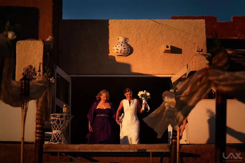 Ann + Moe . Bonifacio´s San Carlos, Mexico. Wedding day