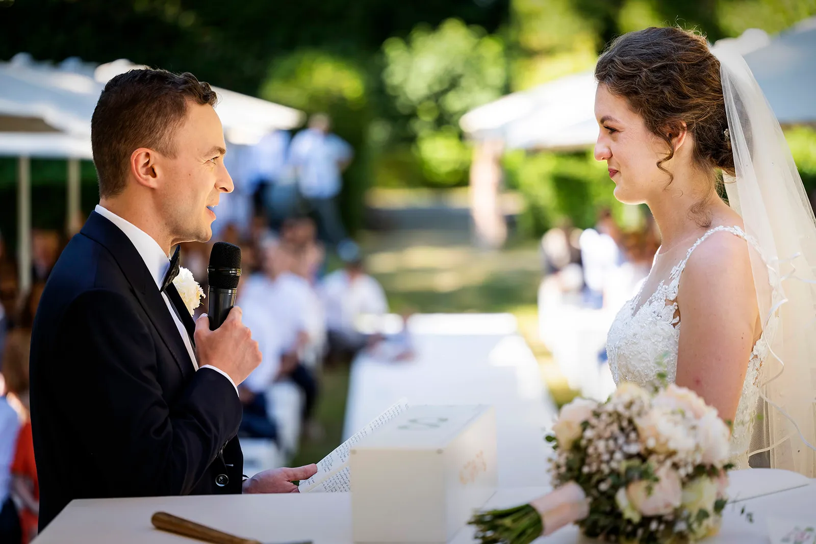 Charlène & Diede | Kasteel van Leeuwergem | Belgium wedding