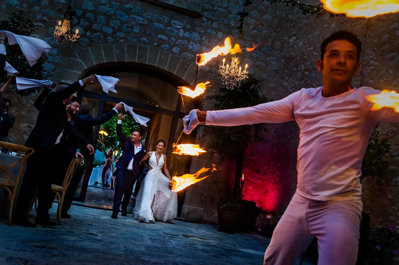 Getting Married in Mallorca – How to find the best wedding venue.