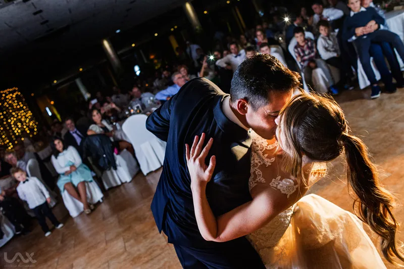 Laura & Víctor | Mas Can Riera | Barcelona wedding