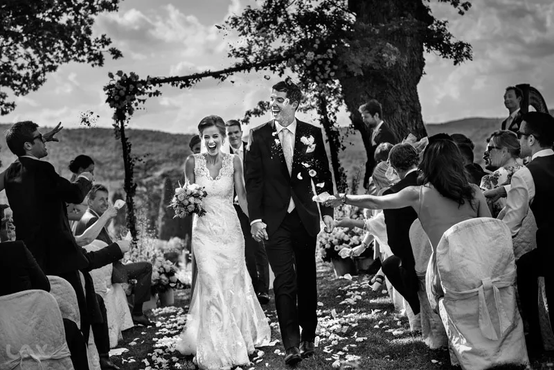 Lizzy & Guy | Castello di Meleto | Tuscany wedding