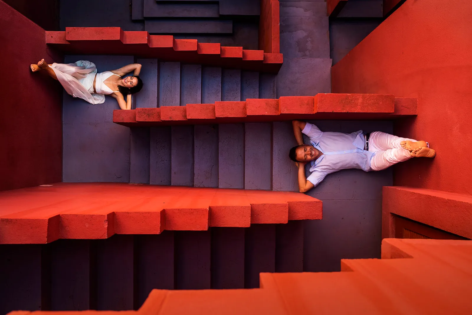 Luna & Manu | La Muralla Roja