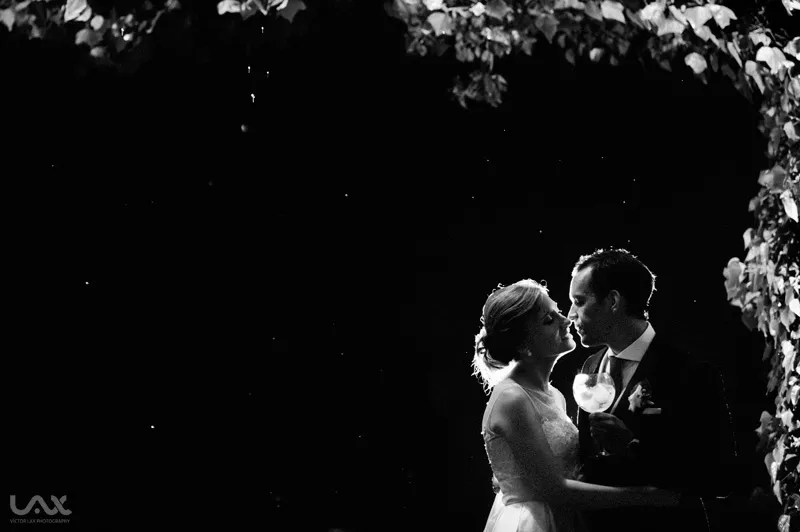 Paula y Martín. Dancing in the rain