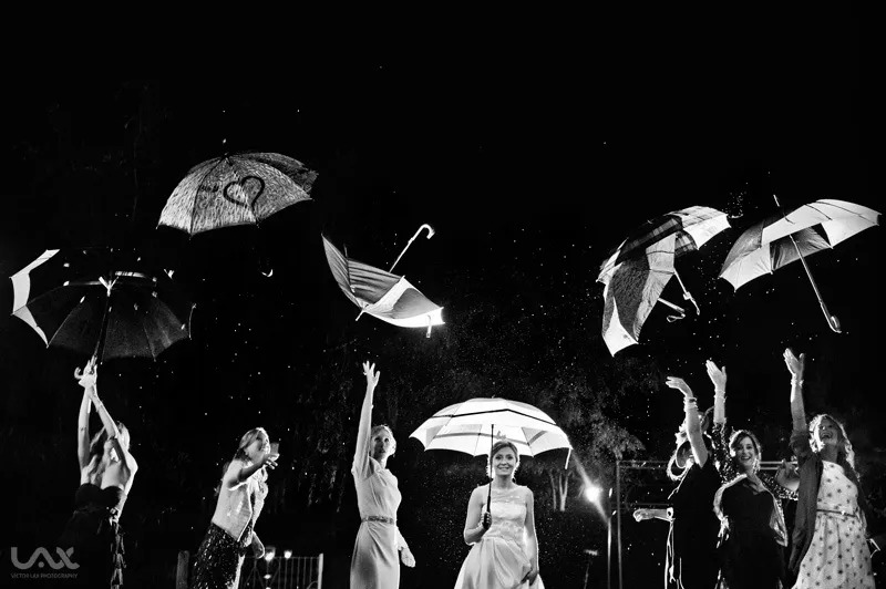 Paula y Martín. Dancing in the rain